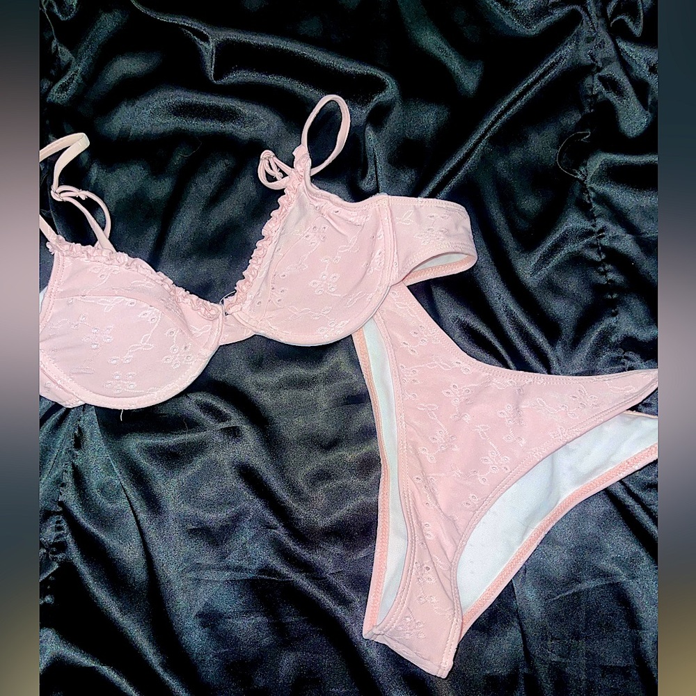 Pastel pink 2 piece bikini